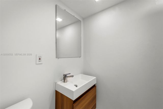 19390 Collins Ave 1519, Sunny Isles Beach, FL 33160