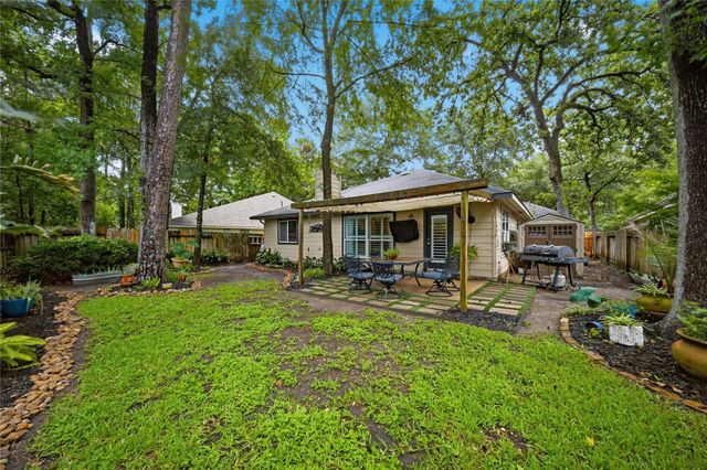 39 Steep Trail Place, Conroe, TX 77385