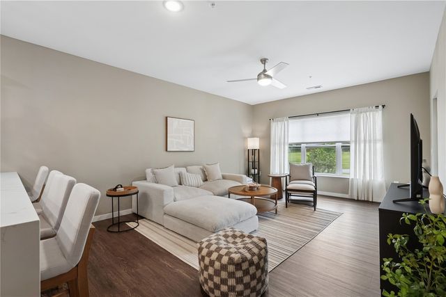 260 N Scott Boulevard 108, Iowa City, IA 52245