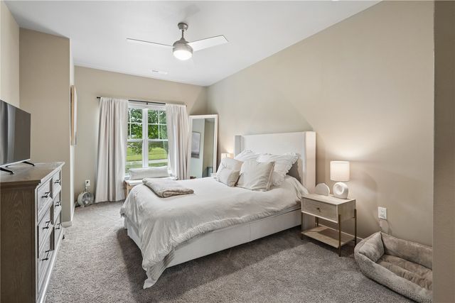 260 N Scott Boulevard 108, Iowa City, IA 52245