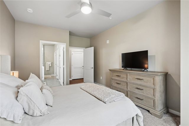 260 N Scott Boulevard 108, Iowa City, IA 52245