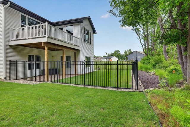 10597 Sharon Lee Lane 88, Portage City, MI 49024