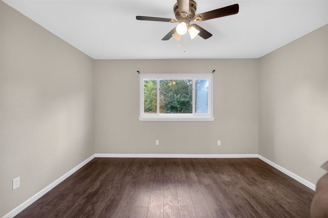 2219 Foxcroft Lane, Arlington, TX 76014