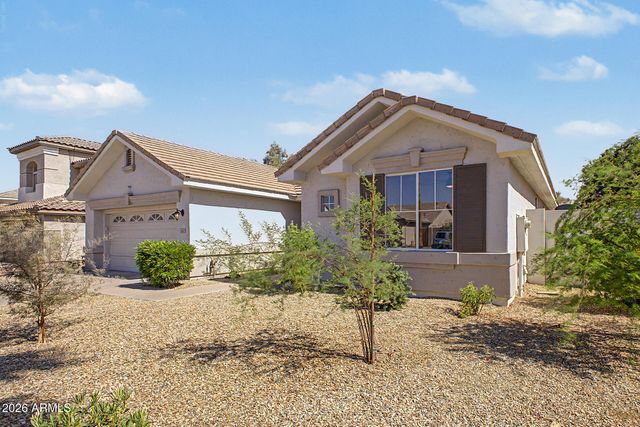 1669 E LAREDO Street, Chandler, AZ 85225