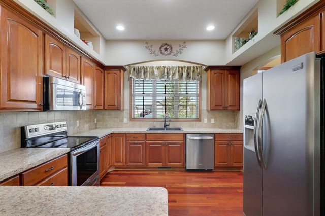 3082 208th Avenue NW, Oak Grove, MN 55011