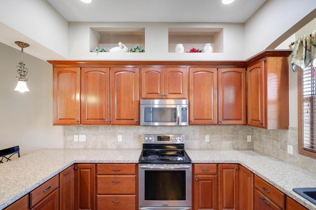 3082 208th Avenue NW, Oak Grove, MN 55011