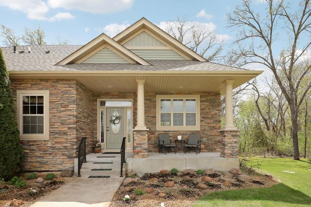 3082 208th Avenue NW, Oak Grove, MN 55011