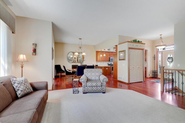 3082 208th Avenue NW, Oak Grove, MN 55011