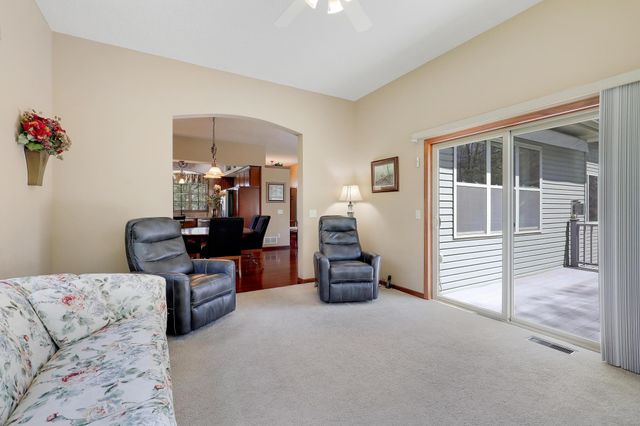 3082 208th Avenue NW, Oak Grove, MN 55011