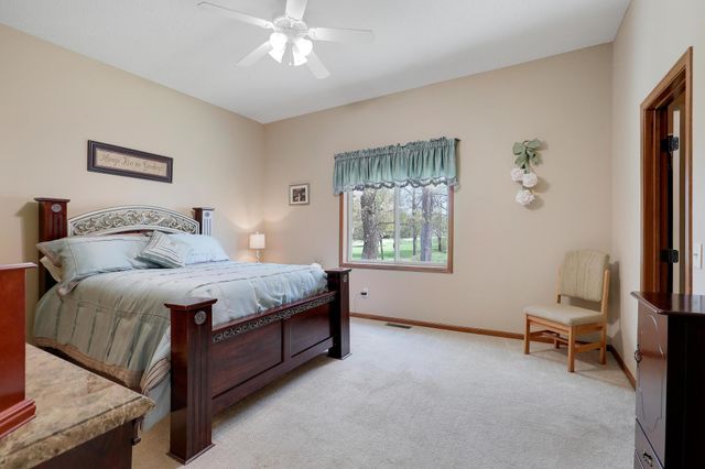 3082 208th Avenue NW, Oak Grove, MN 55011
