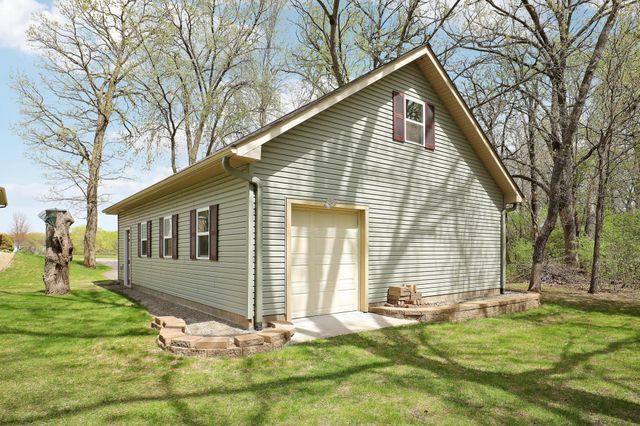 3082 208th Avenue NW, Oak Grove, MN 55011