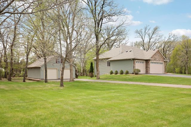 3082 208th Avenue NW, Oak Grove, MN 55011
