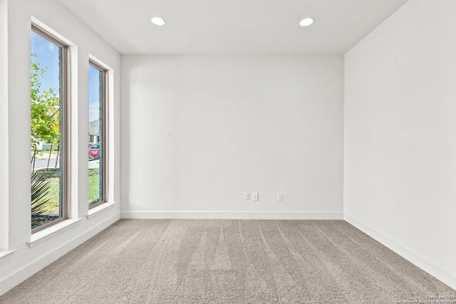 2126 Dalhart, San Antonio, TX 78253