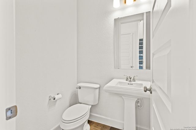 2126 Dalhart, San Antonio, TX 78253