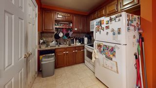 8 Kittredge St 6, Boston, MA 02131