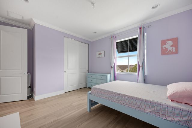 953 Hookline Circle, The Acreage, FL 33470