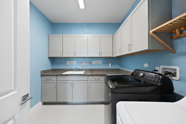 953 Hookline Circle, The Acreage, FL 33470