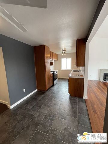 8081 Constantine Drive 4, Huntington Beach, CA 92646