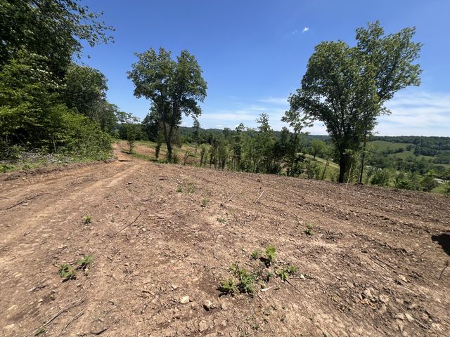 0 Hwy 64 West, Lawrenceburg, TN 38464