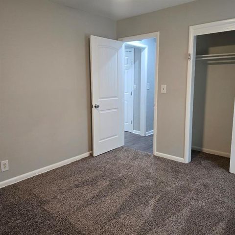 1421 N Harvard Avenue, Oklahoma City, OK 73127