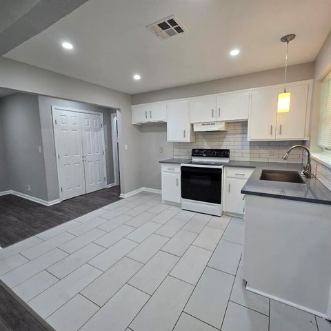 1421 N Harvard Avenue, Oklahoma City, OK 73127