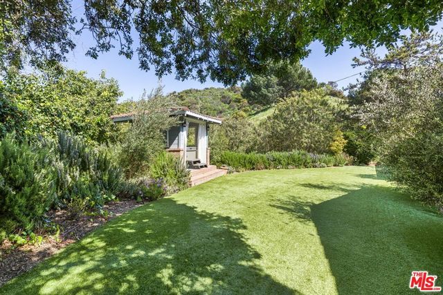 3206 Canyon Lake Drive, Los Angeles, CA 90068