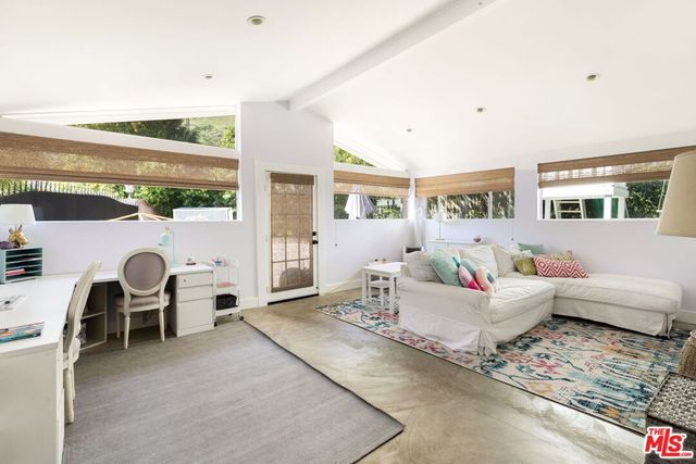 3206 Canyon Lake Drive, Los Angeles, CA 90068