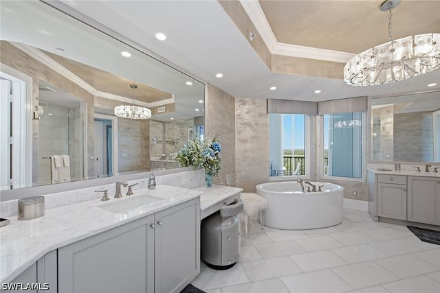 13665 Vanderbilt DR 603, Naples, FL 34110