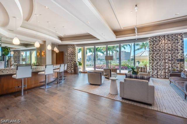 13665 Vanderbilt DR 603, Naples, FL 34110