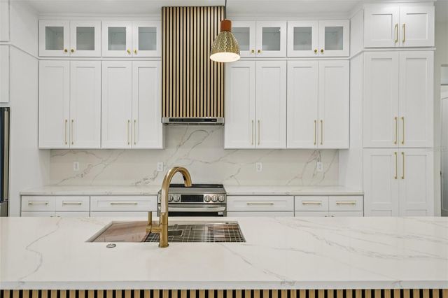 1596 NURSERY ROAD, Clearwater, FL 33756