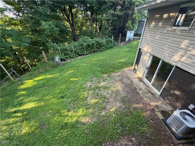 305 SYCAMORE Street, Mingo Junction, OH 43938