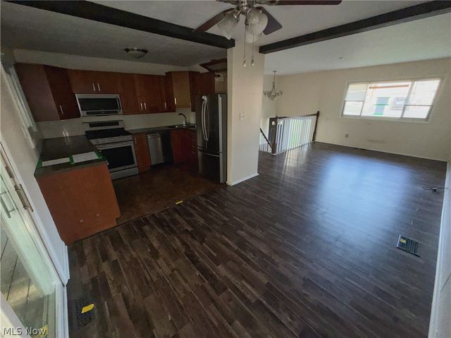 305 SYCAMORE Street, Mingo Junction, OH 43938