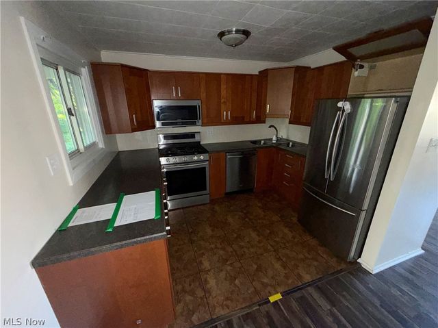 305 SYCAMORE Street, Mingo Junction, OH 43938