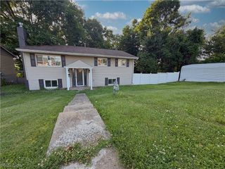 305 SYCAMORE Street, Mingo Junction, OH 43938