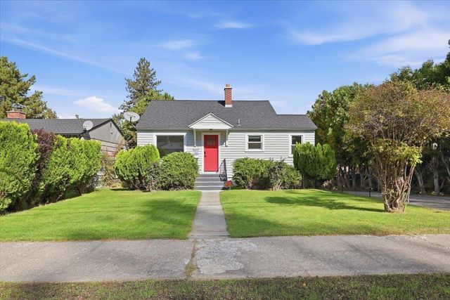 3017 E 18th Ave, Spokane, WA 99223 property photo