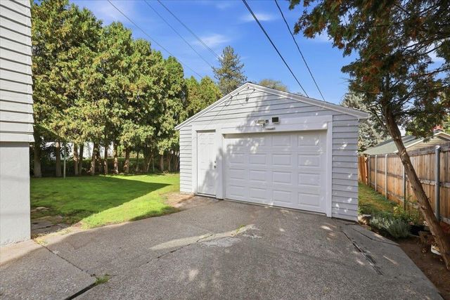 3017 E 18th Ave, Spokane, WA 99223