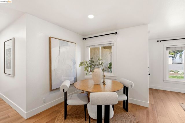 1665 Highland Blvd, Hayward, CA 94542