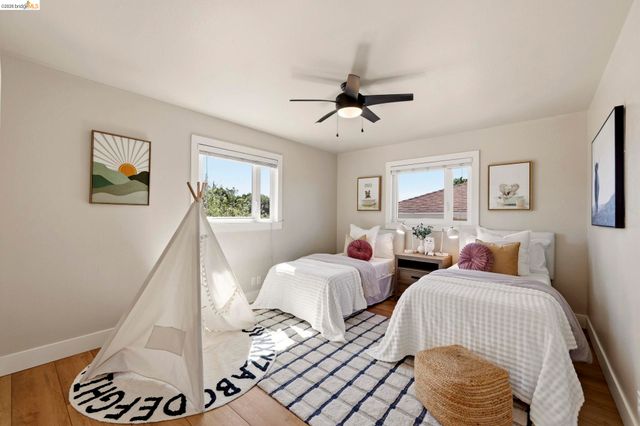 1665 Highland Blvd, Hayward, CA 94542