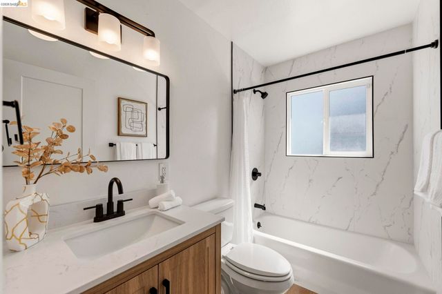 1665 Highland Blvd, Hayward, CA 94542