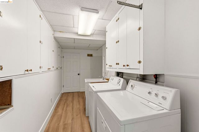 1665 Highland Blvd, Hayward, CA 94542