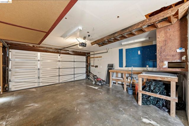 1665 Highland Blvd, Hayward, CA 94542