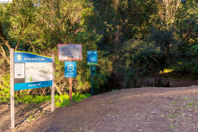 1665 Highland Blvd, Hayward, CA 94542