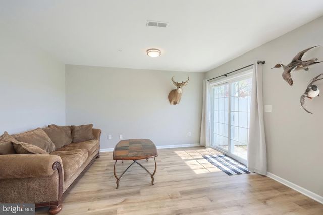 56 COOP LN, Hanover, PA 17331