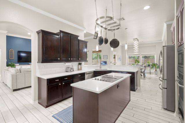 239 Eagle Landing Drive, Temple, TX 76513