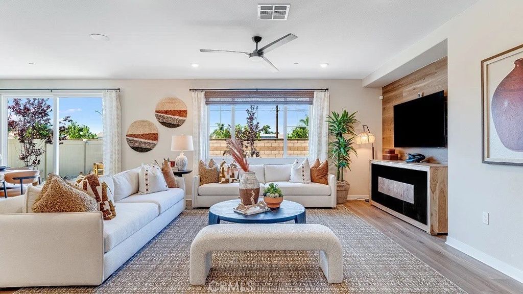 27901 Percussion Road, Menifee, CA 92586 — photo 4