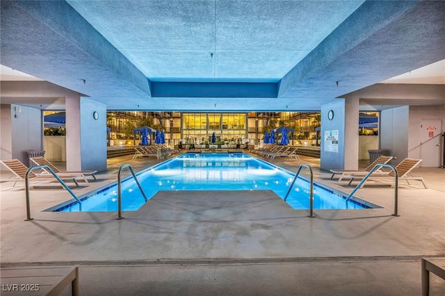 8925 West Flamingo Road 201, Las Vegas, NV 89147