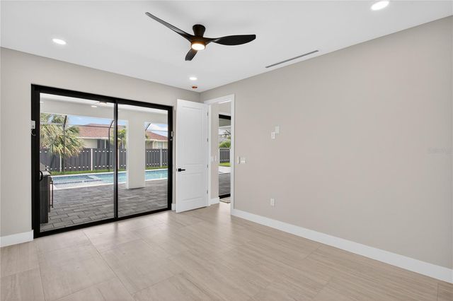 741 SW 7TH TERRACE, Cape Coral, FL 33991