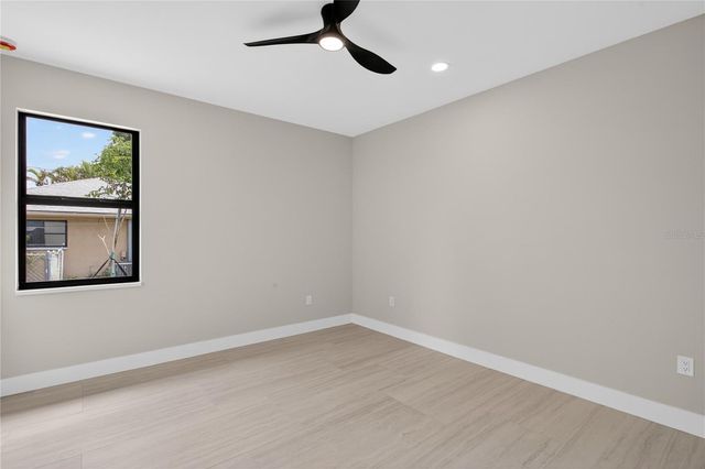 741 SW 7TH TERRACE, Cape Coral, FL 33991