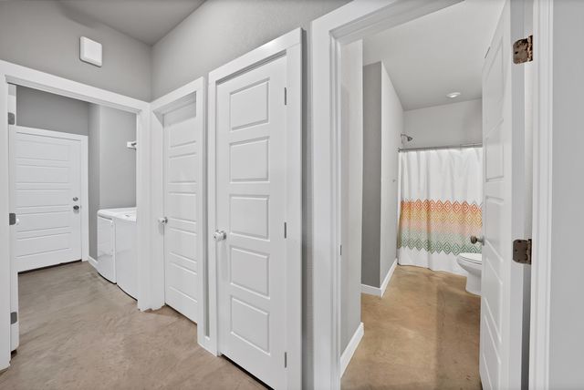 104 Sweeney Street, Hillsboro, TX 76645