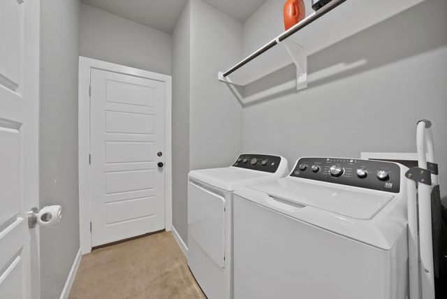 104 Sweeney Street, Hillsboro, TX 76645